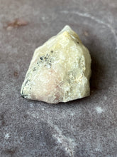 Load image into Gallery viewer, Tugtupite