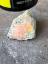 Load image into Gallery viewer, Tugtupite