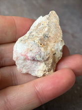 Load image into Gallery viewer, Tugtupite 9