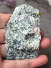 Load image into Gallery viewer, Tugtupite 12