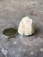 Load image into Gallery viewer, Tugtupite 13