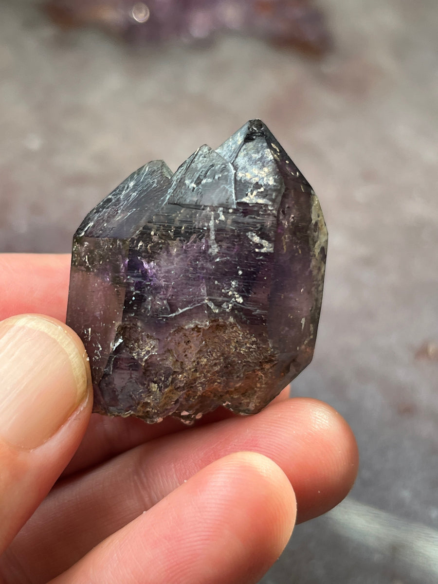 Namibia Goboboseb産 アメジスト15.49g Goboboseb Amethyst from Namibia – Stone Haven Gems