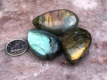 Load image into Gallery viewer, Labradorite drilled pendant