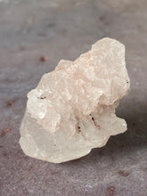 Load image into Gallery viewer, Nirvana Quartz 12