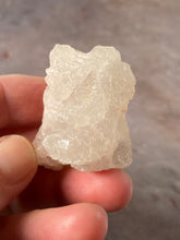 Load image into Gallery viewer, Nirvana Quartz 21