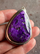 Load image into Gallery viewer, Sugilite pendant 31