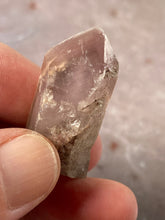 Load image into Gallery viewer, Lithium Quartz 23