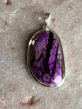 Load image into Gallery viewer, Sugilite pendant 25