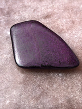 Load image into Gallery viewer, sugilite tumbled 27
