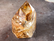 Load image into Gallery viewer, amphibole quartz 33
