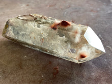 Load image into Gallery viewer, Amphibole Quartz 32