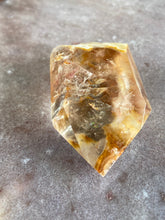 Load image into Gallery viewer, Amphibole Quartz 26