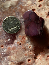 Load image into Gallery viewer, Sugilite tumble 39