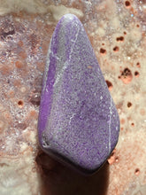Load image into Gallery viewer, Sugilite tumble 42