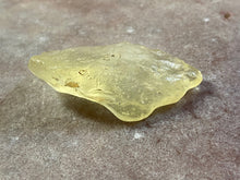 Load image into Gallery viewer, Libyan desert glass 25
