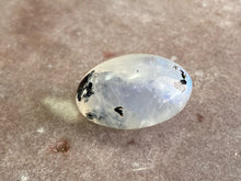 Load image into Gallery viewer, Rainbow moonstone shiva 14