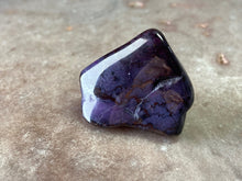 Load image into Gallery viewer, Sugilite tumble 62 - with richterite