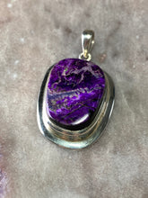 Load image into Gallery viewer, Sugilite pendant 37
