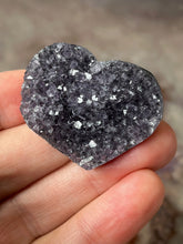 Load image into Gallery viewer, Amethyst druzy 5
