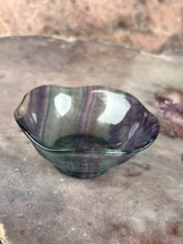 Load image into Gallery viewer, Flourite bowl (LG)
