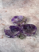 Load image into Gallery viewer, Amethyst heart worry stone
