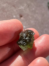 Load image into Gallery viewer, Moldavite 80
