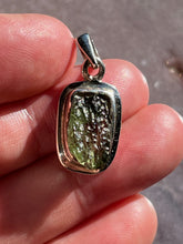 Load image into Gallery viewer, Moldavite pendant 2
