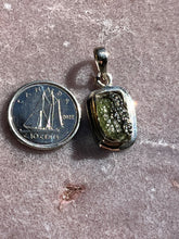 Load image into Gallery viewer, Moldavite pendant 2
