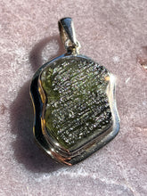 Load image into Gallery viewer, Moldavite pendant 3
