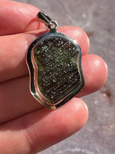Load image into Gallery viewer, Moldavite pendant 3
