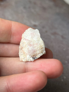 Tugtupite 13
