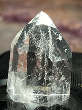 Load image into Gallery viewer, Rose gold tyndall quartz 4
