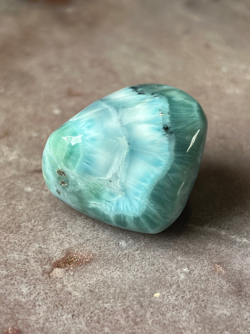 Larimar 2