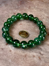 Load image into Gallery viewer, Green Fluorite bracelet 10mm

