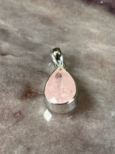 Load image into Gallery viewer, Morganite pendant 2
