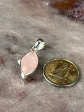 Load image into Gallery viewer, Morganite pendant 3
