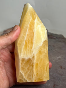 Honey comb calcite