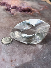 Load image into Gallery viewer, Lemurian spiral portal 6 P6
