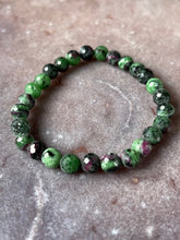 Load image into Gallery viewer, Ruby in Zoisite bracelet
