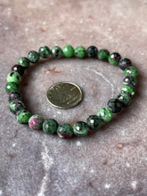 Load image into Gallery viewer, Ruby in Zoisite bracelet
