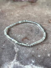 Load image into Gallery viewer, Labradorite dainty bracelet
