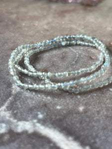 Labradorite dainty bracelet