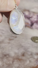 Load and play video in Gallery viewer, Rainbow moonstone pendant
