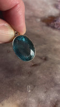Load and play video in Gallery viewer, Blue green fluorite pendant 7
