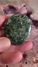 Load and play video in Gallery viewer, Seraphinite palm stone 2
