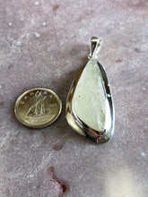 Load image into Gallery viewer, Libyan desert glass pendant 15
