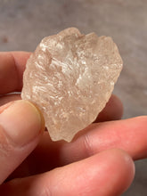 Load image into Gallery viewer, Nirvana Quartz self-healed 25
