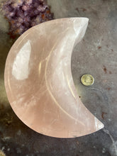 Load image into Gallery viewer, Rose Quartz moon bowl 2
