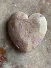 Load image into Gallery viewer, Jade purple &amp; pink heart 19
