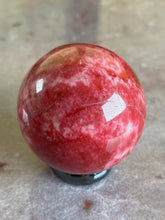 Load image into Gallery viewer, Thulite sphere - 1.6&quot;
